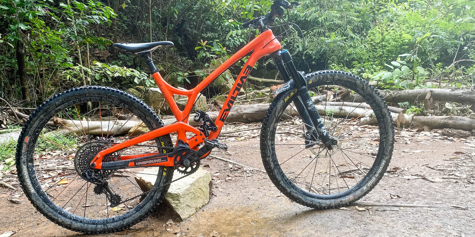 The PUSH Industries ELEVENSIX Micro coil shock on the Evil Following MB