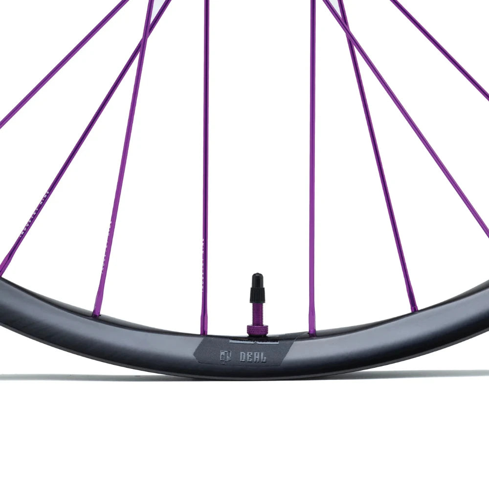 Hydra2 - Deal Carbon Front Wheel