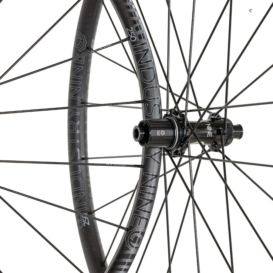 Solix Gravel - UL250A Wheelset